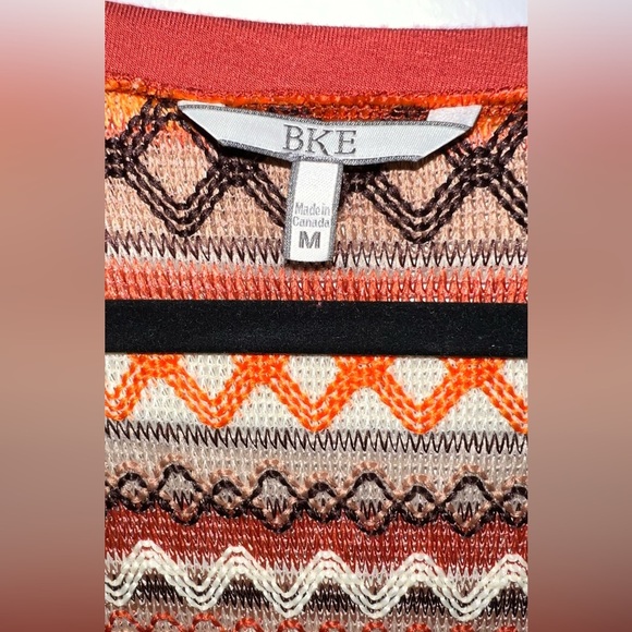 BKE Woven Sheer Western Ling Sleeve Women’s top Sz.M - Picture 4 of 6